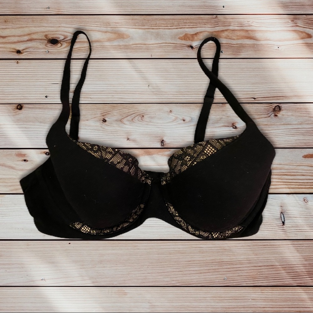 Victoria’s Secret Body by Victoria Demi Bra